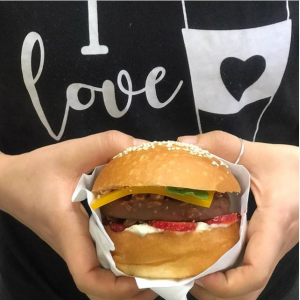 hamburger sufganiya